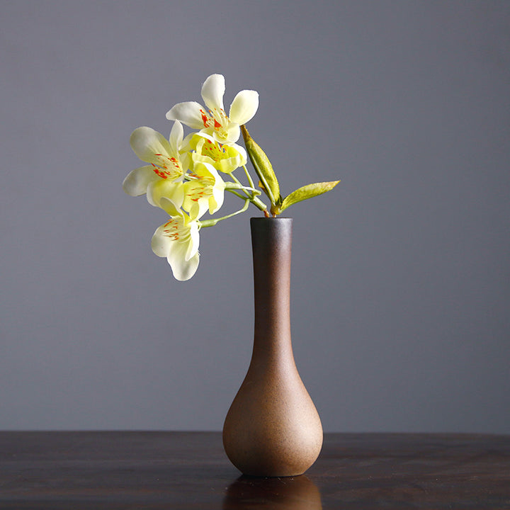 Vintage Ceramic Zen Flower Vase – Minimalist Wabi-Sabi Home Decor