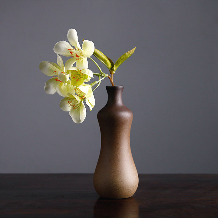 Vintage Ceramic Zen Flower Vase – Minimalist Wabi-Sabi Home Decor